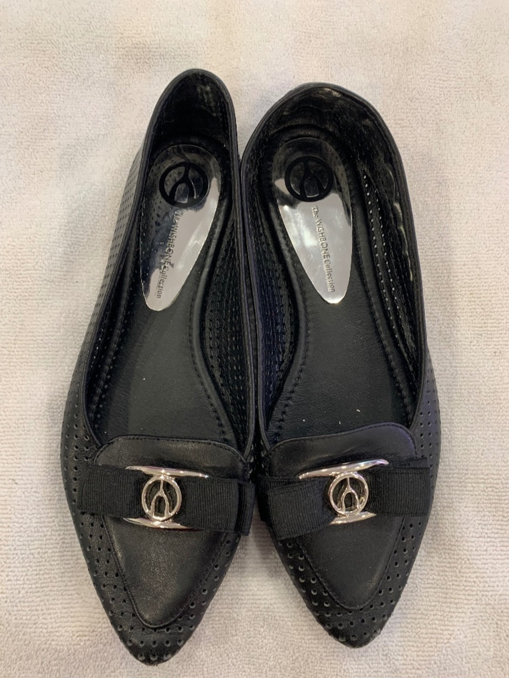 The Wishbone Collection Black Perforated Ballet Flats Bow Detail Size 8.5M Chic